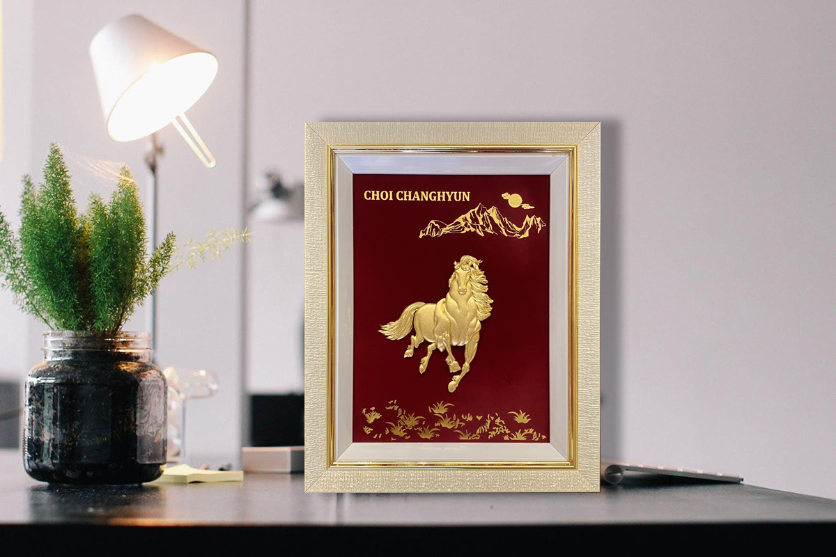 Tranh mã đáo quà tặng khách hàng người Hàn