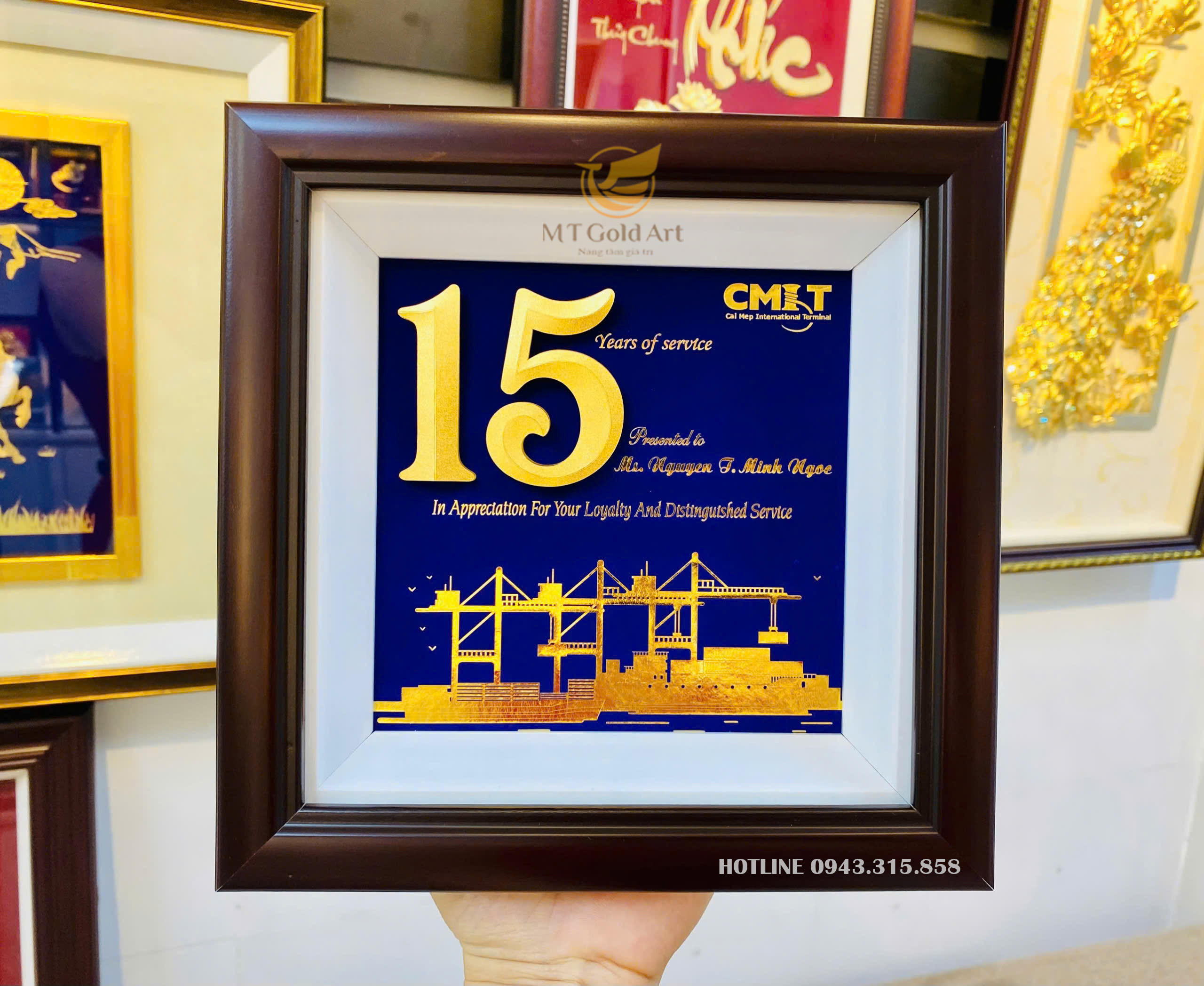 quà tặng kỷ niệm 15 thành lập công ty ý nghĩa ấn tượng