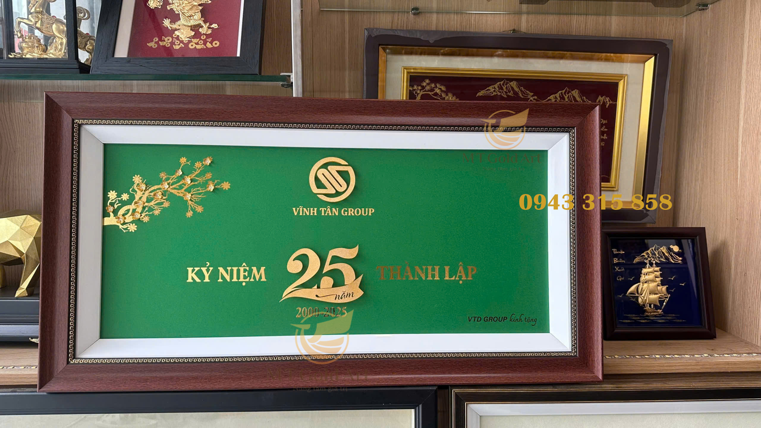 quà kỷ niệm 25 năm thành lập