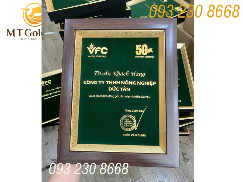 Quà tri ân khách hàng dịp kỷ niệm 50 năm thành lập của VFC